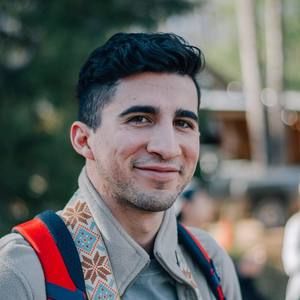 Meet your Posher, Ezequiel